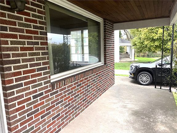 2nd image of 120 Locust St