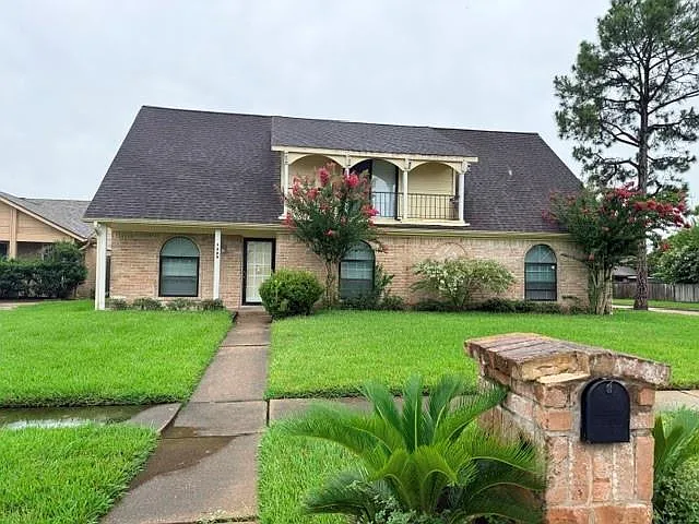 6627 Krause Dr — Photo 1