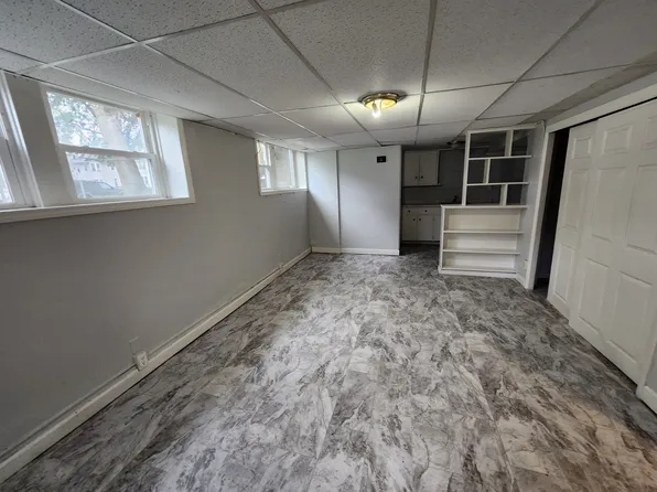 301 Wellington Ave APT 9, Rochester, NY 14611