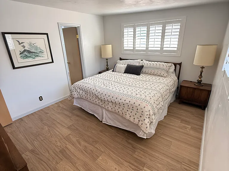 1832 S Tam O Shanter Ave — Photo 34