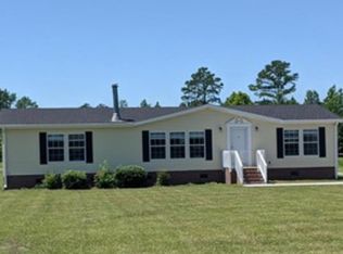 2532 Five Cent Rd, Williamston, NC 27892
