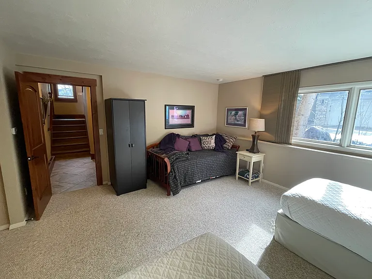 718 Stone Creek Dr #A — Photo 11