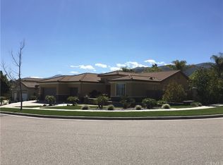 1770 Kapalua Bay Ln, Corona, CA 92883