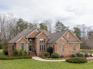 4237 Sherlie Weavil Rd, Winston Salem, NC 27107