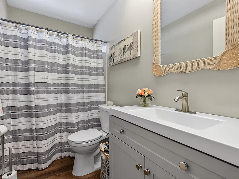 10135 W Andover Ave — Photo 18
