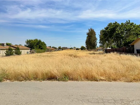 28392 Oregon Ave #70, Madera, CA 93638
