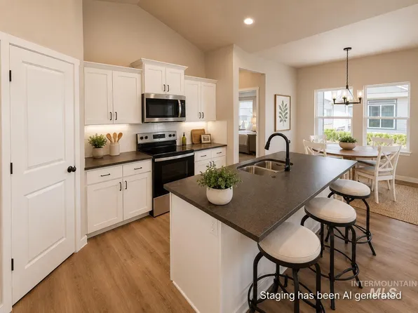 904 Quartz Rd, Kimberly, ID 83341