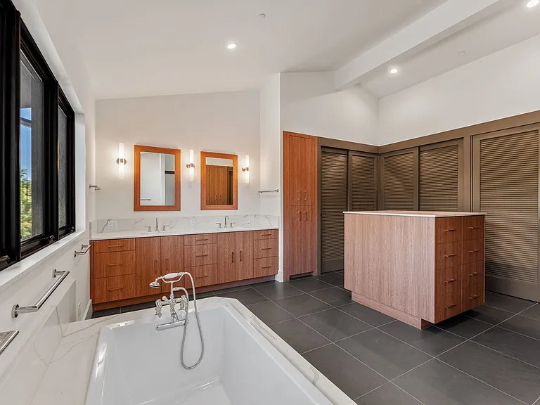 1428 Allyn Ave — Photo 24