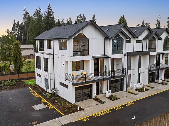 3rd image of 19628 Filbert Drive #B-2