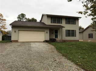 2249 Perry Dr SW, Canton, OH 44706