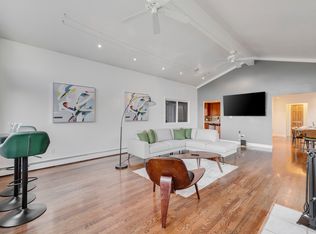 373 Museum Village Rd, Monroe, NY 10950