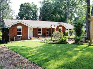 2377 Fairoaks Rd, Decatur, GA 30033