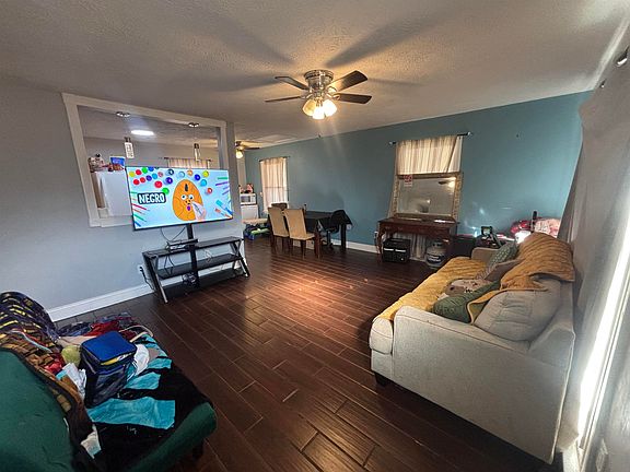 2nd image of 2027 Jamerson Dr
