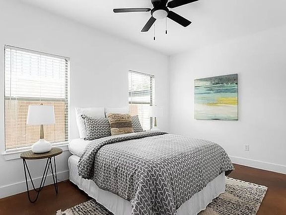 5th image of 5302 Avenue H #A