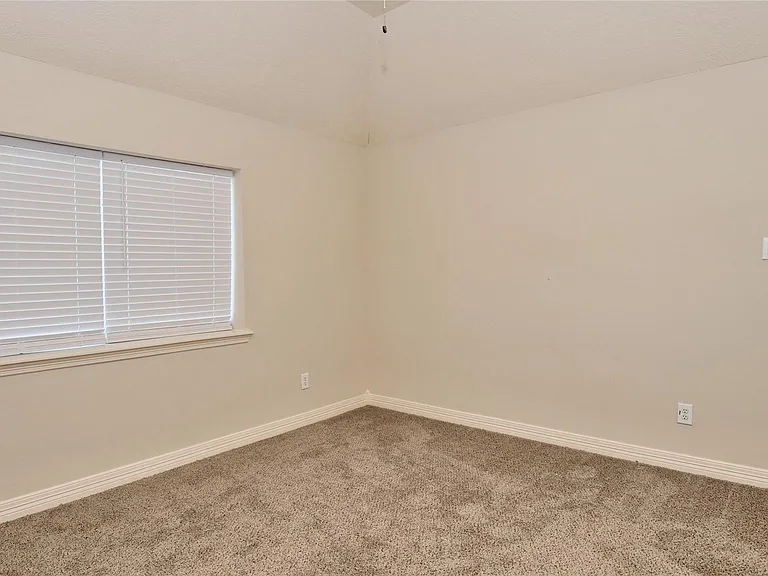 21318 Chickory Trl — Photo 23