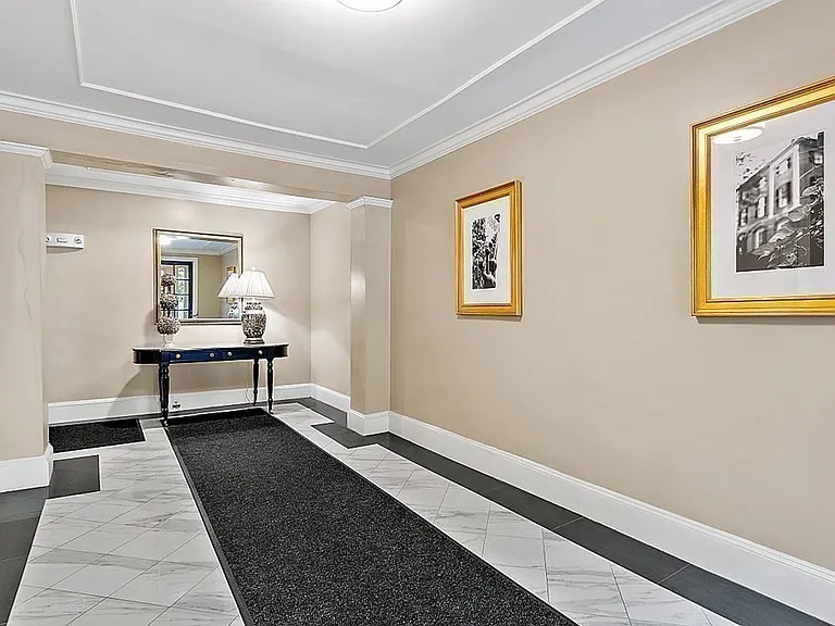 135 Marlborough St #PENTHOUSE — Photo 16