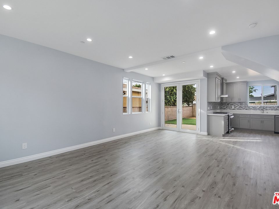 1st image of 513 S Oak St #1/2