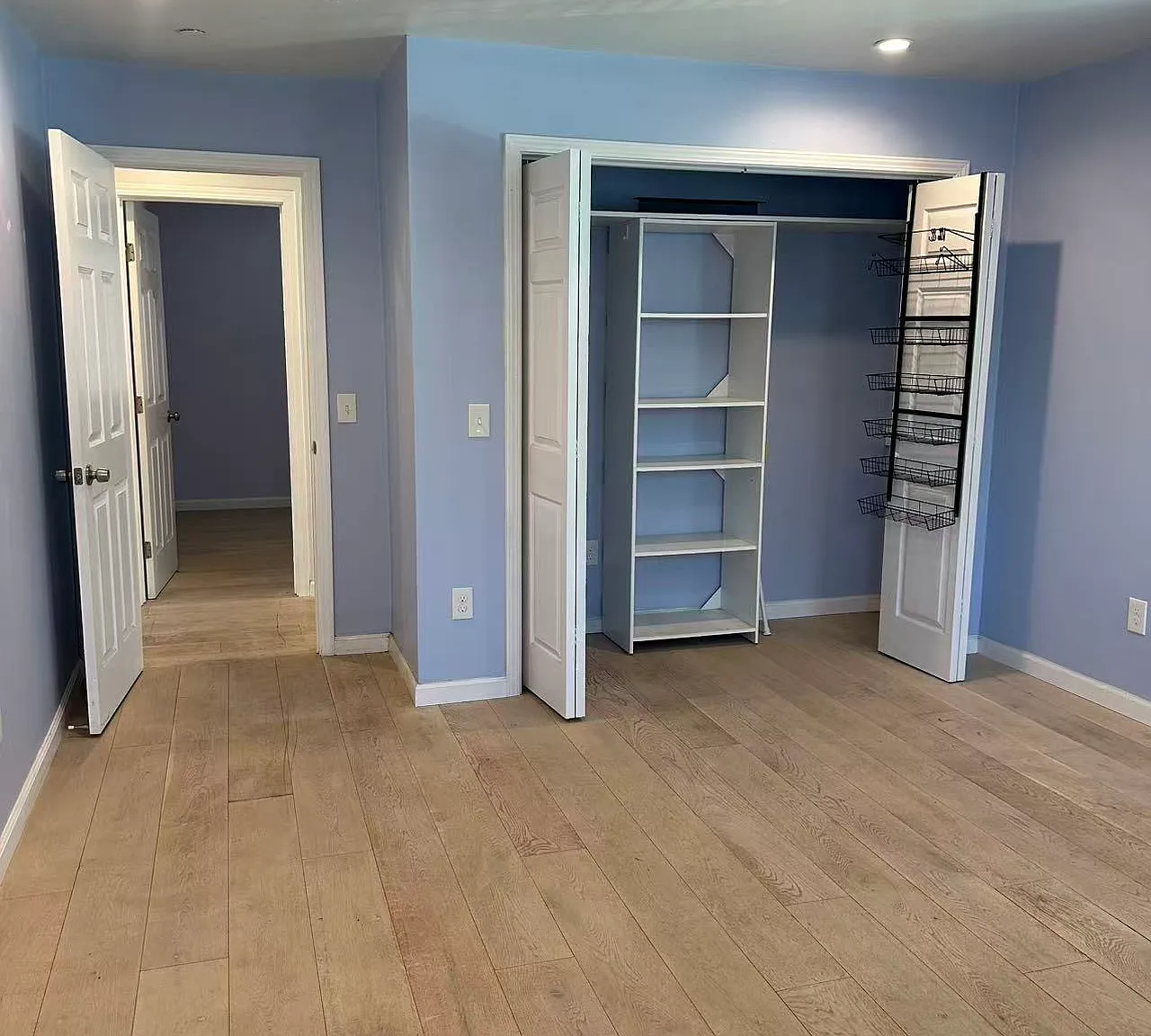3 bed, 1280 sqft, $3,000 — Photo 2