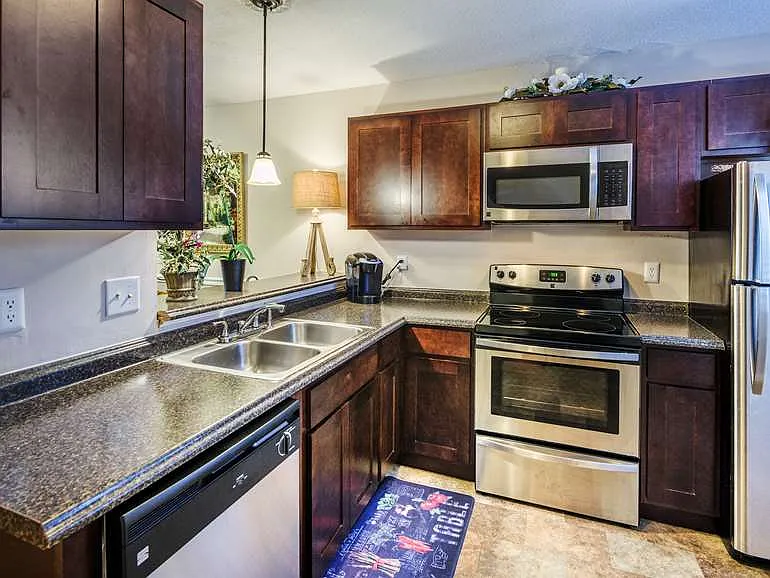Forest Edge Townhomes — Photo 1
