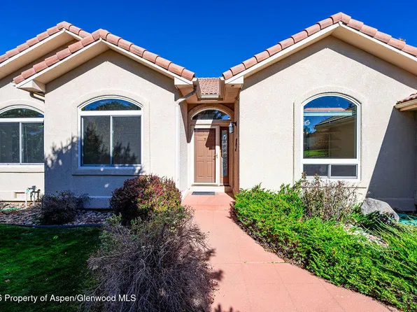 207 Lodgepole Cir, Parachute, CO 81635
