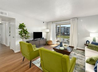 Legend Oaks Gated Community, Kansas City, KS 66112
