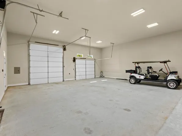 107 Kandi Ln, Sunrise Beach, TX 78643