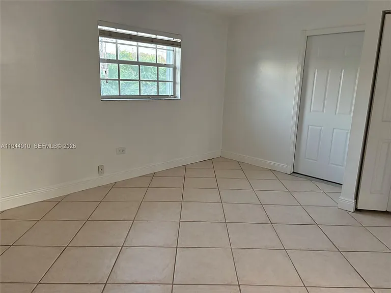 235 Anne Bonny Dr — Photo 31