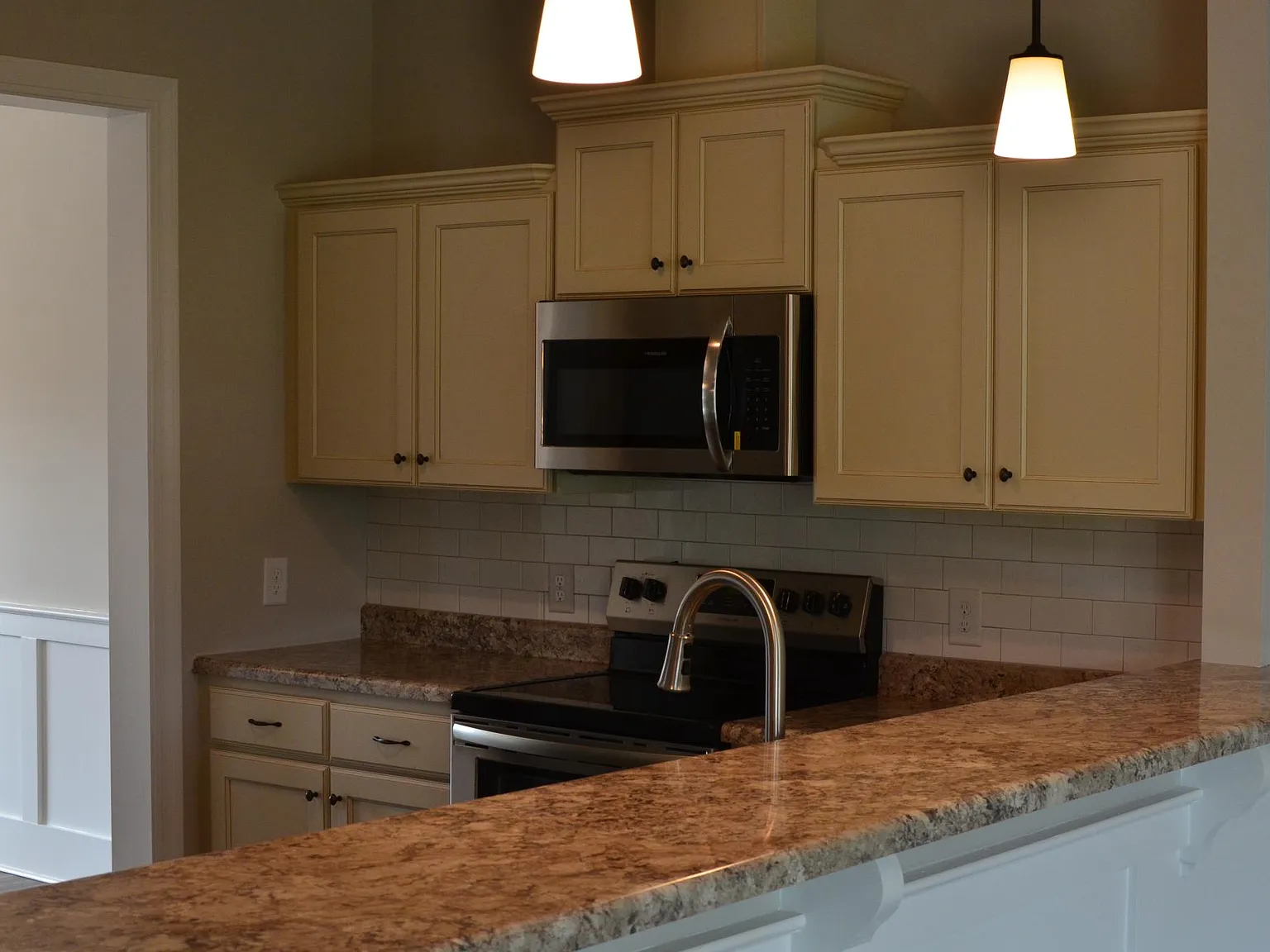 2234 Sweet Bay Dr — Photo 3