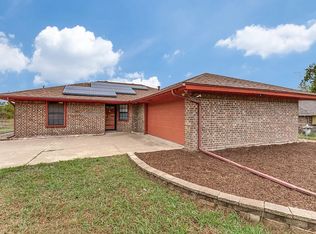 7900 Slay Dr, Fort Worth, TX 76135