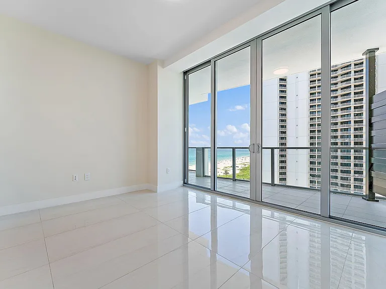 3100 N Ocean Dr #H-1206 — Photo 25
