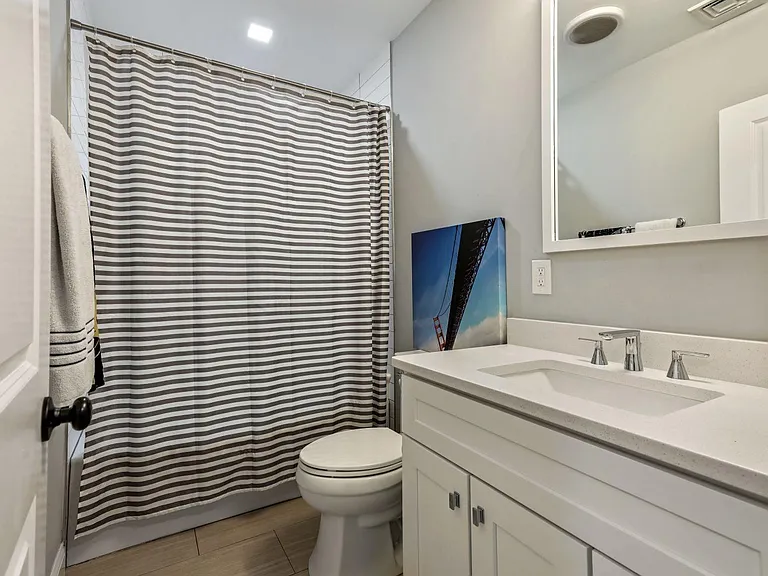 77 Torrey St #3 — Photo 10