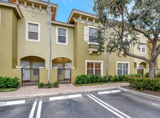 111 Lake Monterey Cir, Boynton Beach, FL 33426