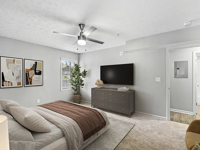 Elliot Apartments on Abernathy — Photo 41