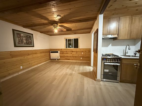 3rd image of 971 Merced Ave #5