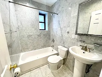 Rented by MOTION New York