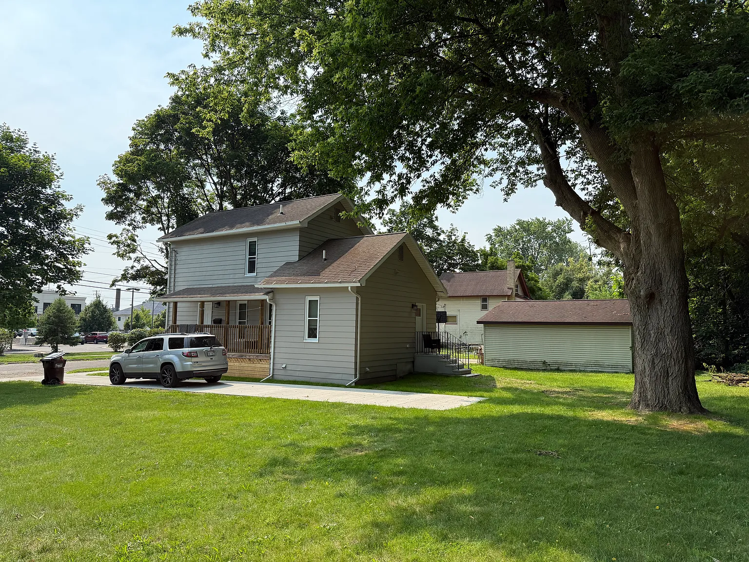 RP - 512 Blackman Ave. — Photo 2