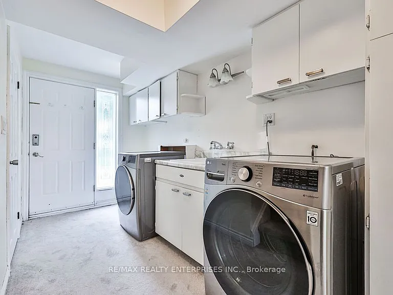 3096 Ballydown Cres — Photo 23