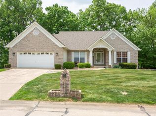 1567 Prospect Lakes Dr, Wentzville, MO 63385