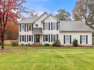 100 Burning Bush Ln, Greenville, SC 29607