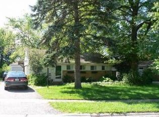 925 Keystone Ave, Northbrook, IL 60062