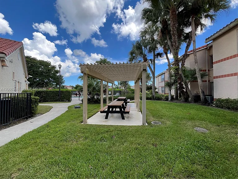 3370 Pinewalk Dr N #1213 — Photo 8