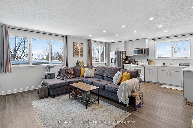 Ottawa House for rent - 4 Bedrooms — photo 5
