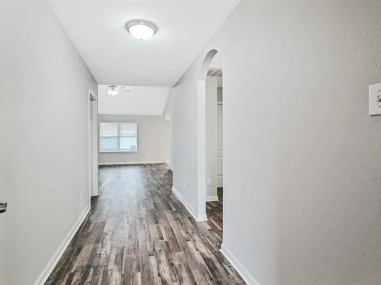 104 Indigo Brush Dr — Photo 6