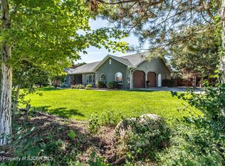 39 Road 3581, Flora Vista, NM 87415