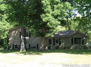 29515 Kings Bluff Rd, Chisago City, MN 55013