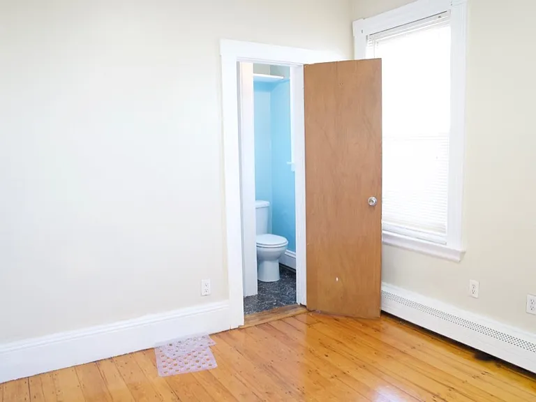 17 Burney St #3 — Photo 4
