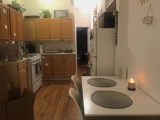 Rented by Dream NYC LLC | media 9