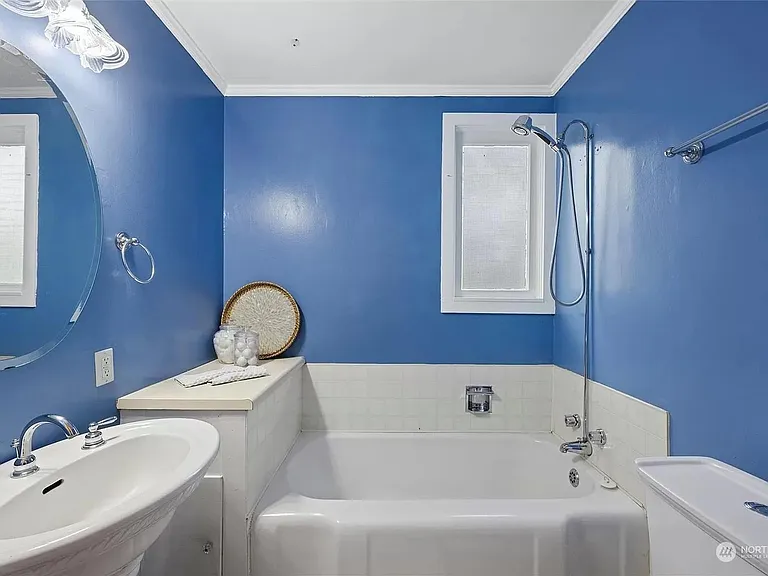 620 E Sumach St — Photo 10