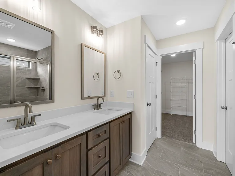 1605 Collins View Way — Photo 16