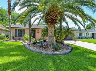 9906 Robin St, La Porte, TX 77571
